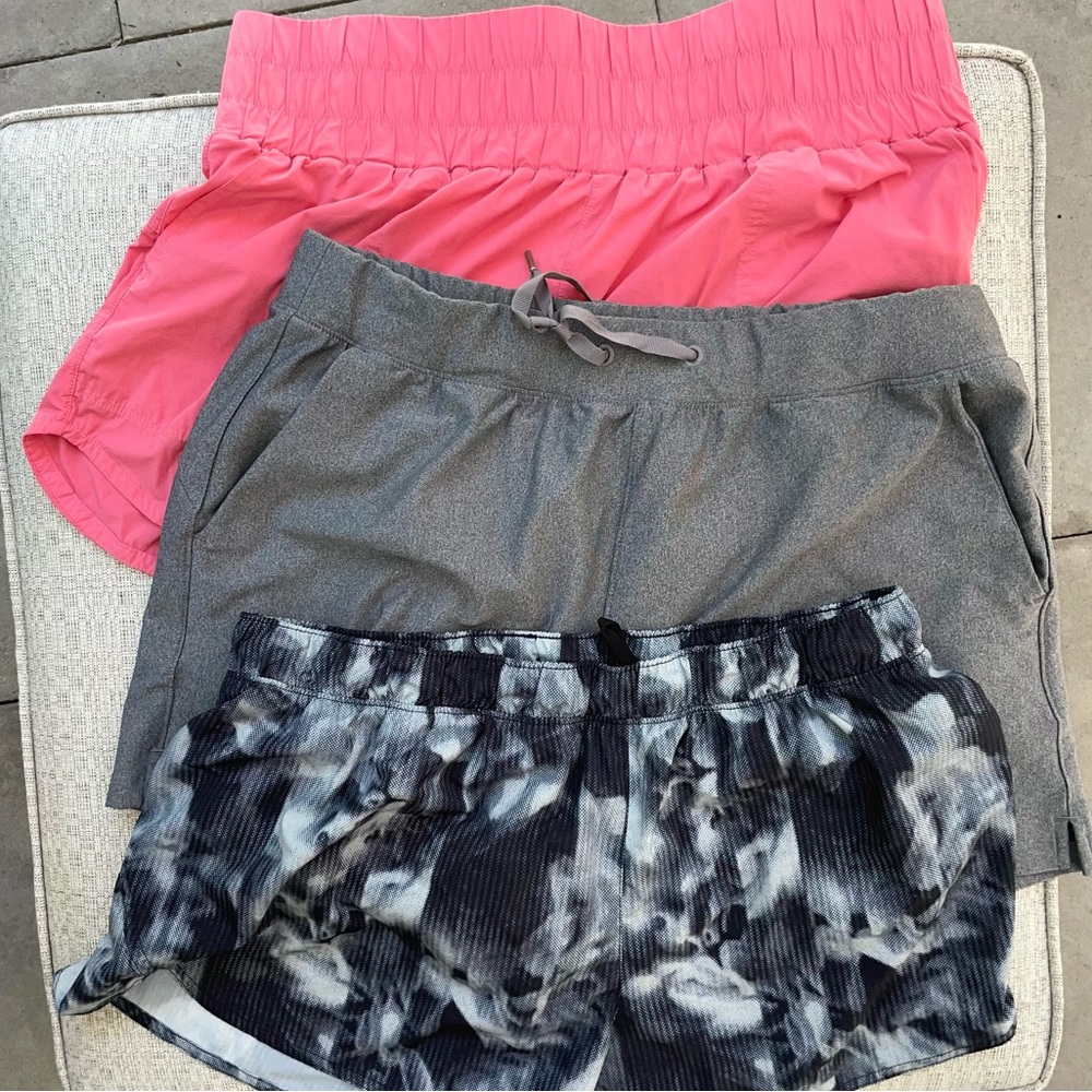 3 Pairs Women’s Size Large Workout Shorts (GUC)